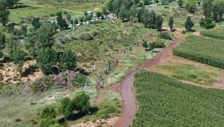 活文旅资源, 事为纽带激