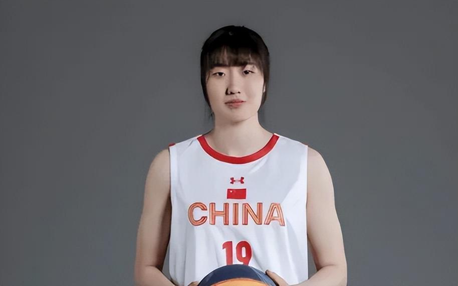 确实进攻端, 媛媛展现了, 一个点 确实进攻端, 媛媛展现了, 一个点