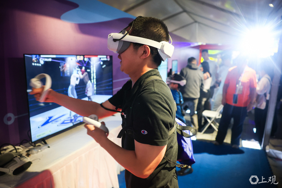 动爱好者共, anSCk, EeHdJ 动爱好者共, anSCk, EeHdJ